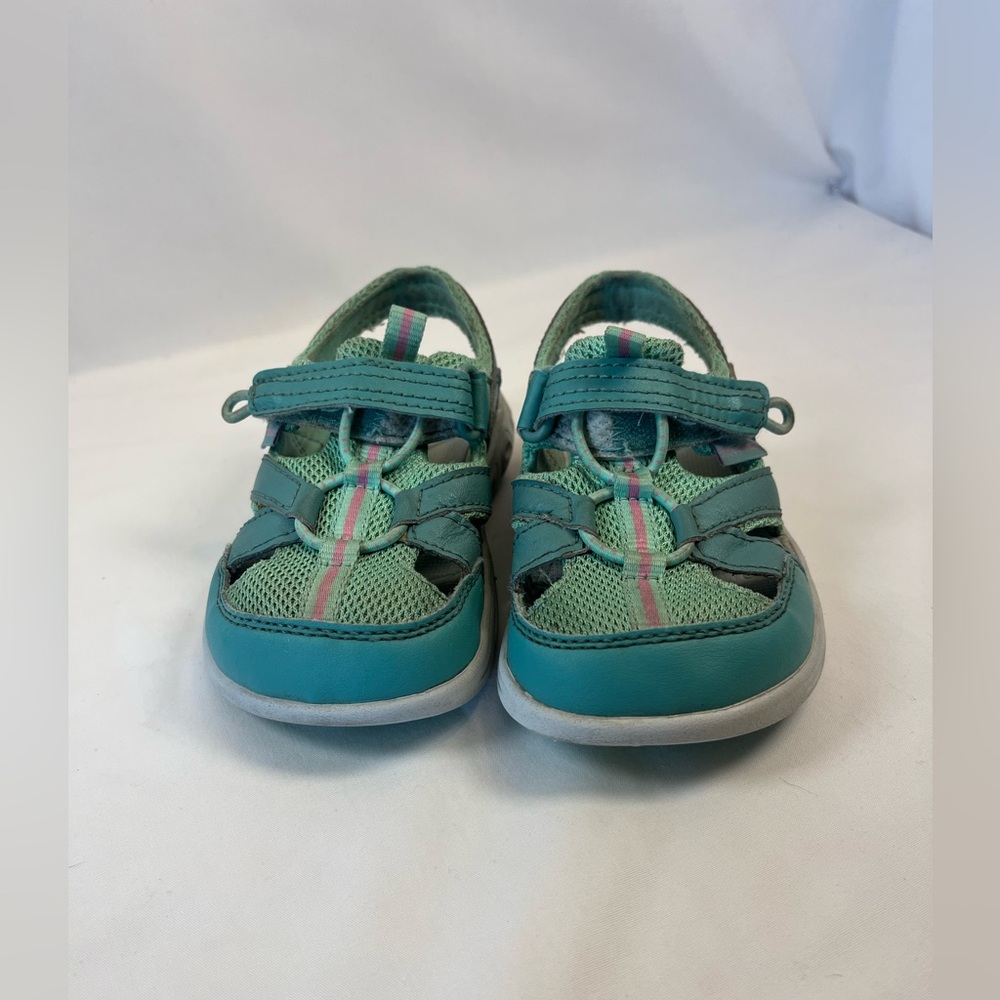 Columbia Girls Aqua and Pink Sandler